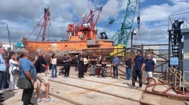 La industria naval marplatense celebró la primera botadura tras la crisis legal de la pesca