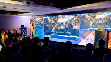 La Prefectura Naval Argentina expone el sistema guardacostas como referente de inteligencia geoespacial en la región