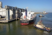 El Puerto de Bahía Blanca impulsa su actividad con un notable crecimiento en embarques y descargas durante el primer semestre