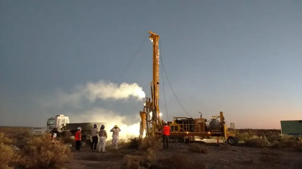 Río Negro fortalece el control ambiental: Tercer muestreo participativo de agua en el proyecto Ivana de Uranio