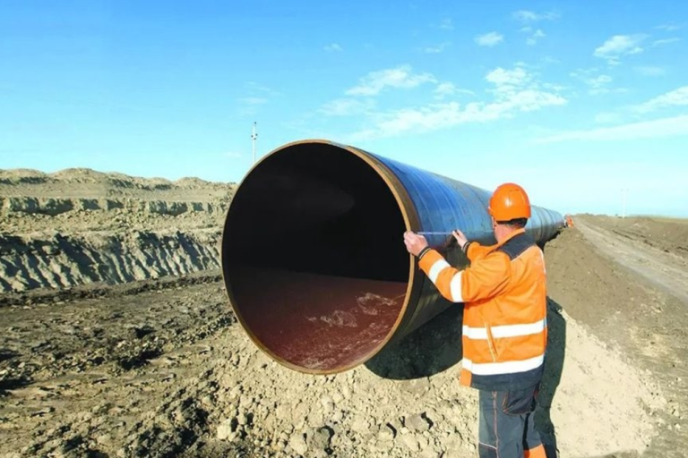 YPF completa adquisición de oleoducto Loma Campana y Tecpetrol se integra al VMOS