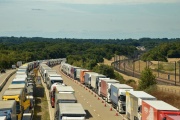El Gobierno lanza la privatización de rutas clave hacia los puertos argentinos