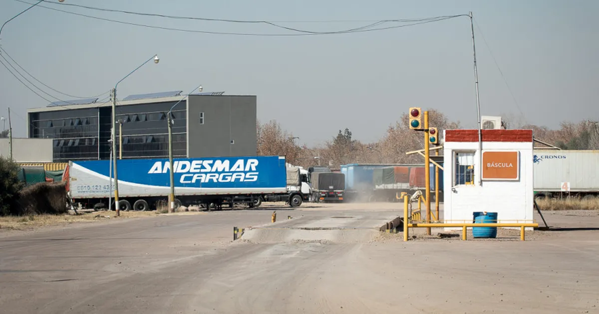 Mendoza adjudica un polo pogístico para el corredor bioceánico: Inversión de $70 mil millones para transformar la matriz productiva