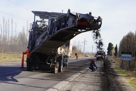 Neuquén obtiene fondos e infraestructura vial a través de acuerdos en Vaca Muerta
