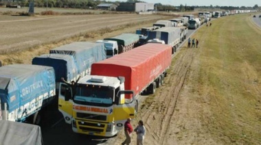 Santa Fe lanzará un plan de 700 millones de dólares para mejorar accesos a los puertos sin apoyo nacional