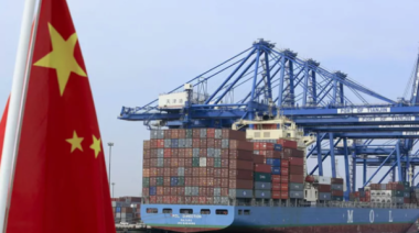 Histórica caída del 28% en exportaciones chinas tensiona la logística global