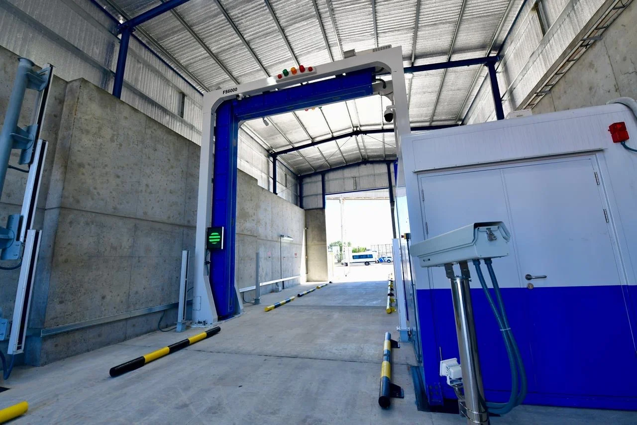 Puerto Madryn se posiciona en la vanguardia tecnológica: Nuevo escáner en el Muelle Storni Fiscalizará 100 Contenedores por Hora