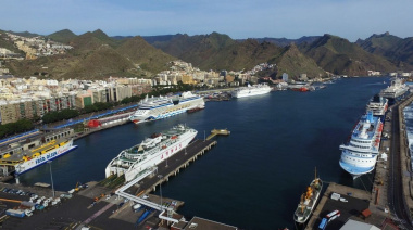El puerto de Tenerife amplía su capacidad de suministro de GNL al Muelle Sur