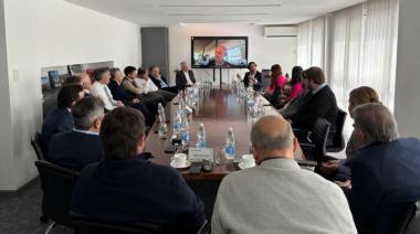 dataPORTUARIA.ar reunió líderes del sector portuario, tecnológico y logístico