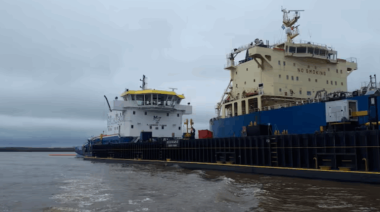 Gobierno y el sector privado de Argentina y Paraguay acuerdan una prórroga de la zona de alijo en el río Paraná