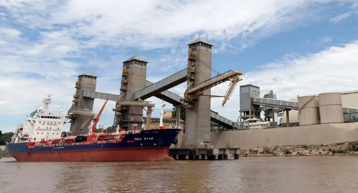 Crecimiento sostenido en los puertos santafesinos: Rosario marcó récord portuario con más de 2 millones de toneladas