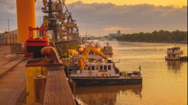 Barranqueras se posiciona como clave del comercio fluvial regional