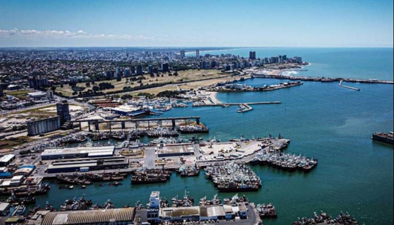 Mar del Plata refuerza la gestión ambiental en su puerto con un nuevo reglamento de residuos de buques