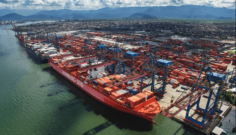 Estados Unidos declara emergencia nacional contra Brasil e impone aranceles del 50% a sus importaciones