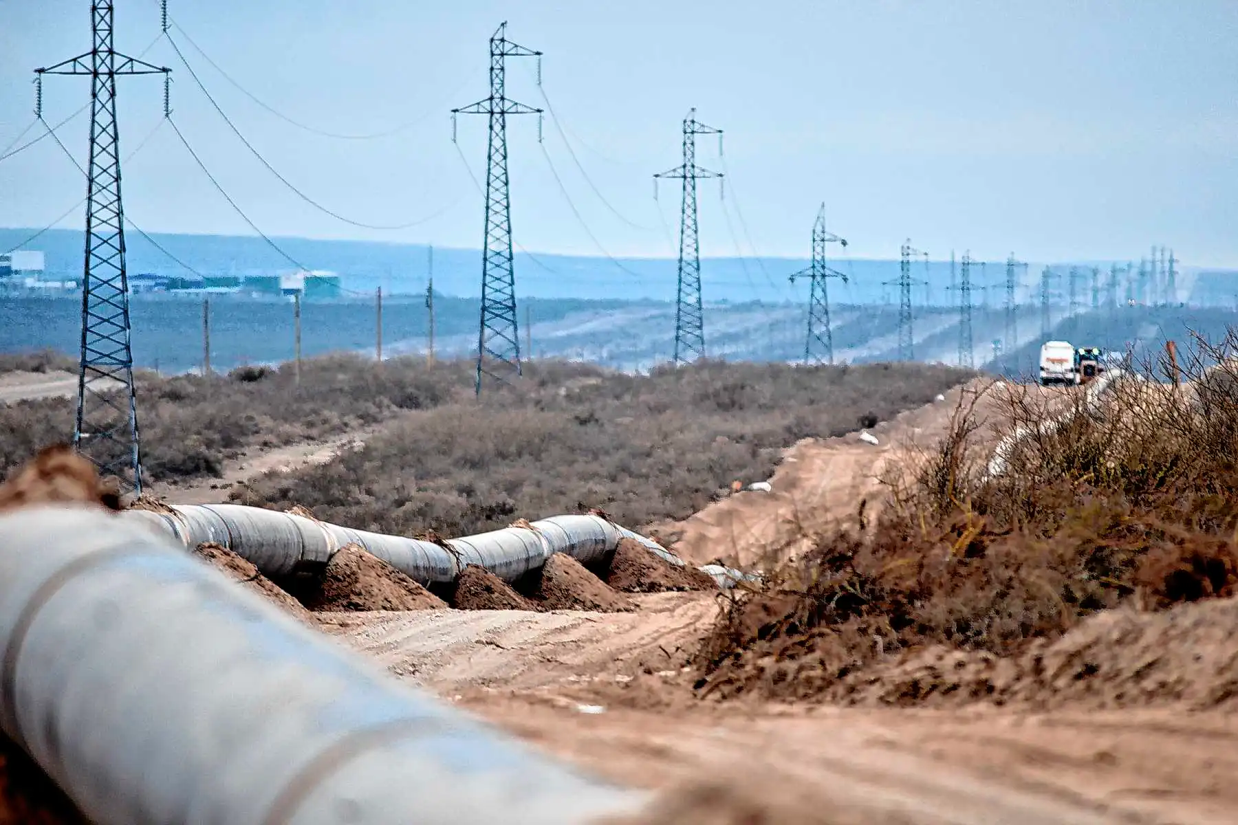 Soldadura automática: un nuevo récord en la obra del oleoducto Vaca Muerta Oil Sur