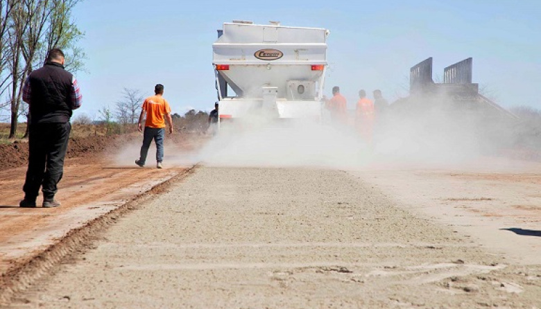 Reactivan las obras de la “Ruta del Cereal” con inversión provincial y el compromiso de finalizarlas