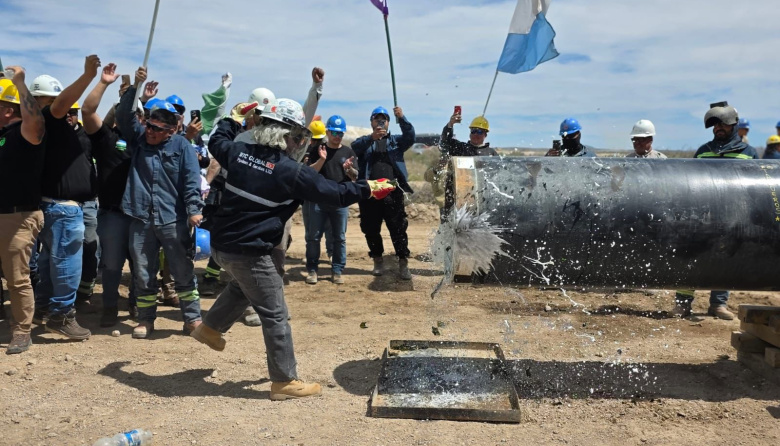 El Oleoducto Vaca Muerta Oil Sur completa su soldadura final para la exportación de crudo
