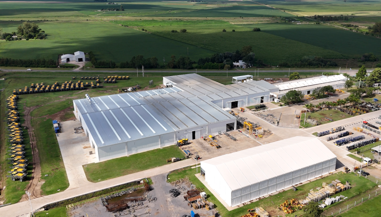 John Deere Argentina implementa medidas excepcionales para sostener el empleo en planta PLA