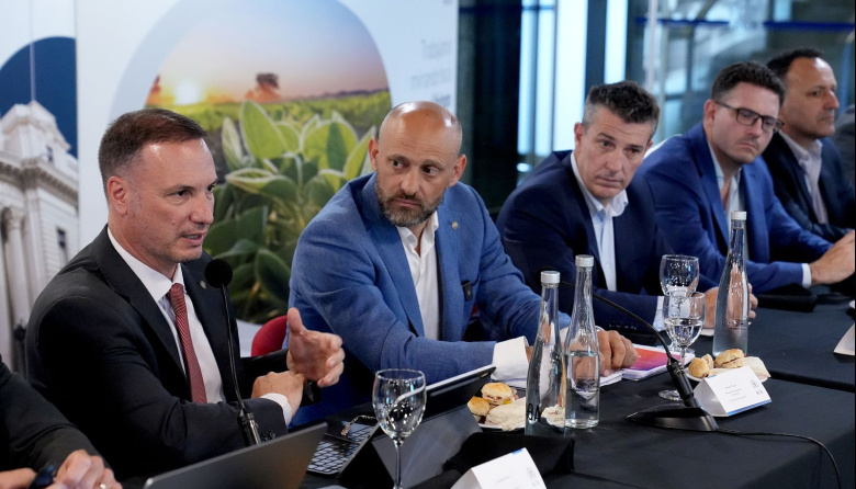 Santa Fe impulsa el "Circuito de Ingreso a Puertos" un plan para transformar la logística del Gran Rosario