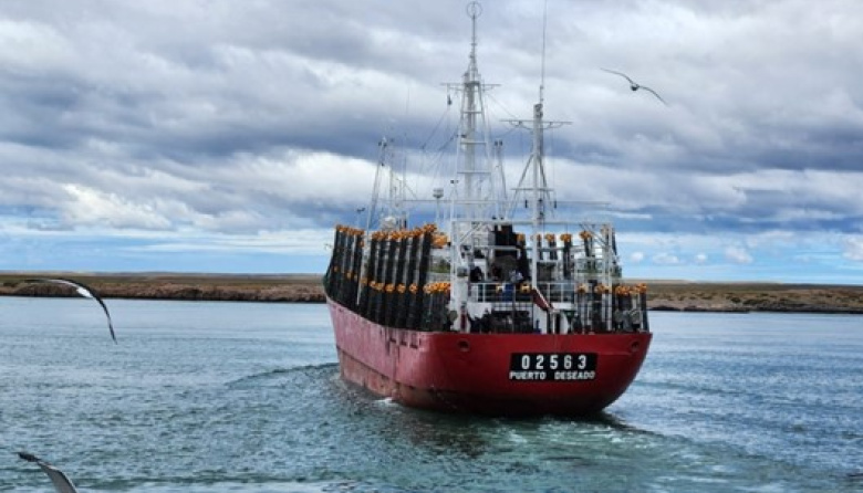 Cámara de Armadores Poteros analiza la temporada de calamar e impulsa la sostenibilidad exportadora