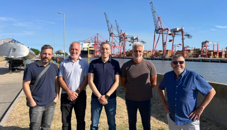 Puerto Dock Sud profundiza el análisis del tráfico portuario junto a operadores y el CFI