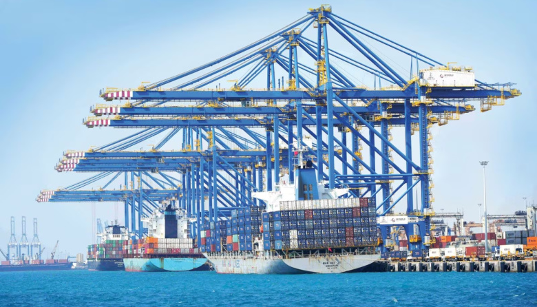 APM Terminals y DP World sellan alianza estratégica en Jeddah