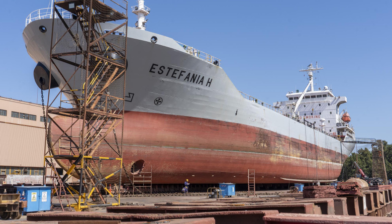 Tandanor completó tareas de mantenimiento en el buque petrolero argentino Estefanía H