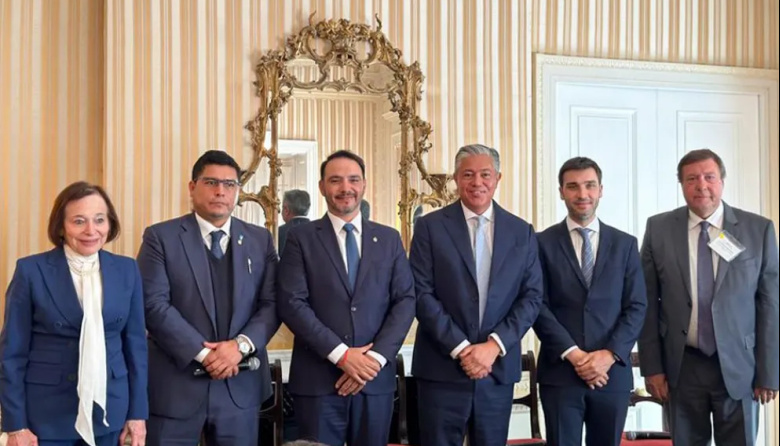 En Estados Unidos, el Gobernador Figueroa inició una agenda para promocionar a Neuquén y atraer inversiones