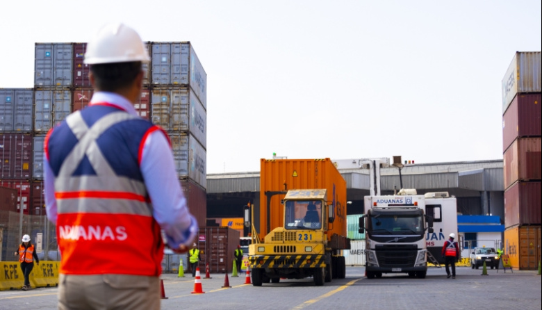 Aduanas de Chile presenta aplicativo del sistema Hermes para la trazabilidad de contenedores