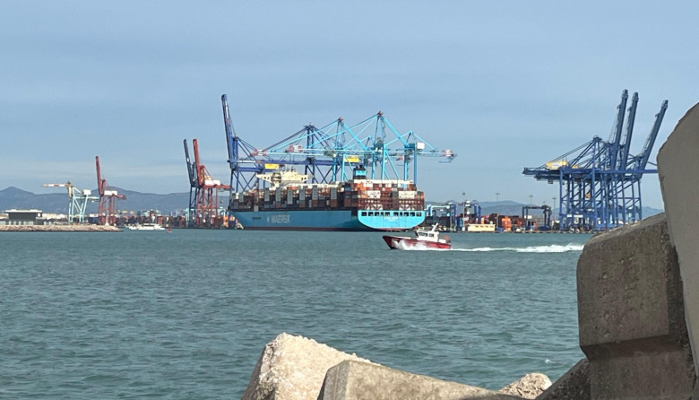 Valenciaport canalizó más de 830.000 TEU hasta febrero con caída en el tráfico total