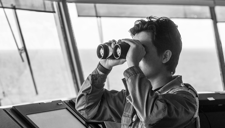 La OMI condena ataques a buques y propone un corredor marítimo seguro en el Golfo