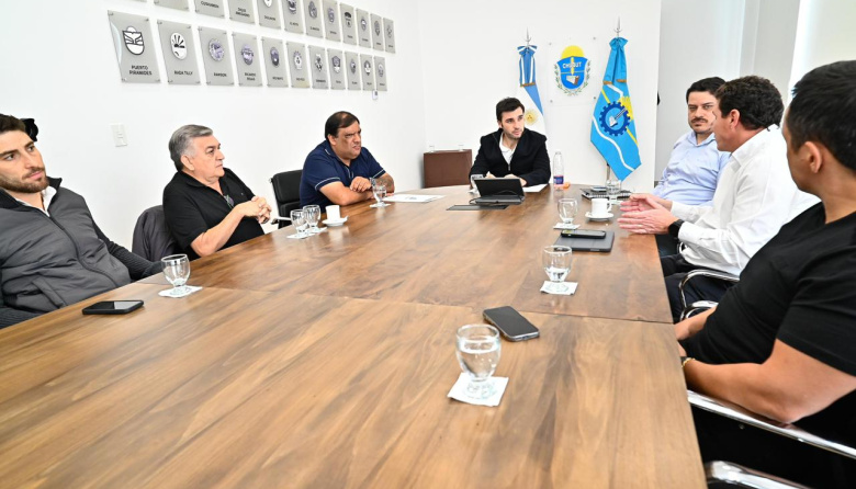 Chubut impulsa medidas fiscales y operativas para sostener la actividad de la merluza