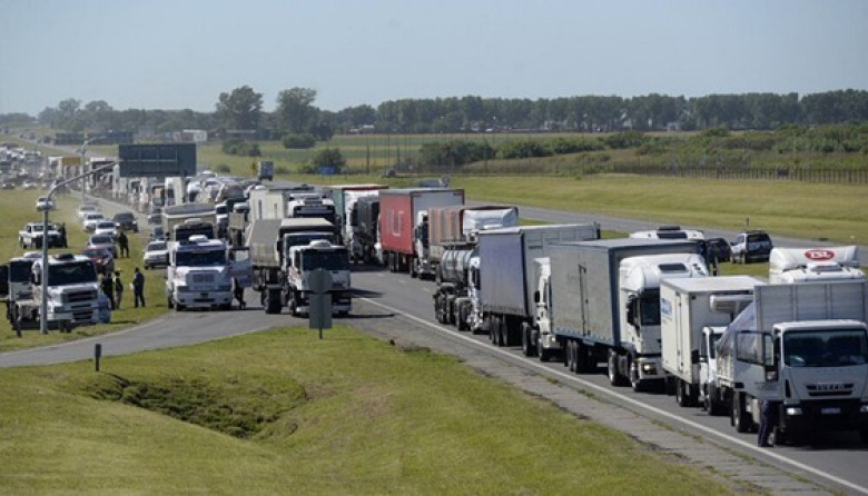 Puerto Quequén: restricciones logísticas alteran el flujo de embarques