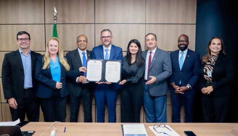 El nuevo Ministro de Puertos de Brasil debatió con más de 110 operadores la agenda de modernización portuaria 2026