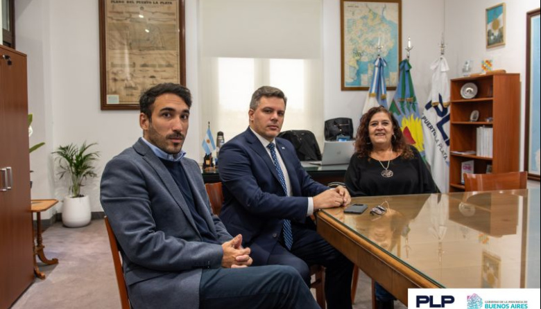 Agentes de la Asesoría General de Gobierno recorrieron el Puerto La Plata en una jornada de formación territorial