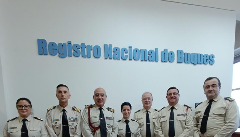 El Suboficial Encargado General de la Prefectura Naval visitó la Dirección de Policía de Seguridad de la Navegación y el Registro Nacional de Buques