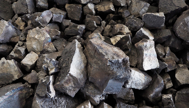 El norte de Córdoba alberga un distrito de manganeso inactivo mientras el mundo declara al mineral como recurso estratégico