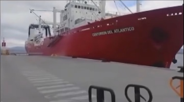 Un buque pesquero chocó contra un muelle en Tierra del Fuego