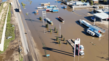 El puerto de Bahía Blanca retoma operaciones tras la inundación