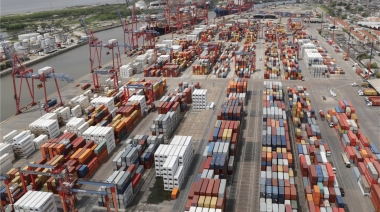 Exolgan invertirá USD 150 millones en la expansión de su terminal en Dock Sud