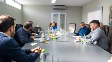 Importante jornada de trabajo del CFI en Puerto Quequén para impulsar la operatividad