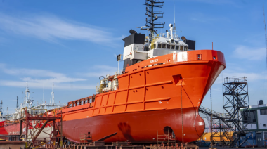 TANDANOR puso a flote el “Bremen Hunter” tras su reparación integral: Un hito en la eficiencia y seguridad marítima