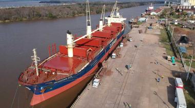 Siguen las exportaciones forestales desde el Puerto de Concepción del Uruguay