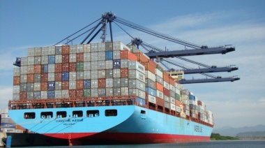 Las importaciones marítimas de EE.UU. rozaron un récord histórico en julio impulsadas por compras anticipadas