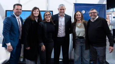 Puerto Dock Sud reafirma su compromiso con la industria local en la Expo "Avellaneda Productiva 2025"