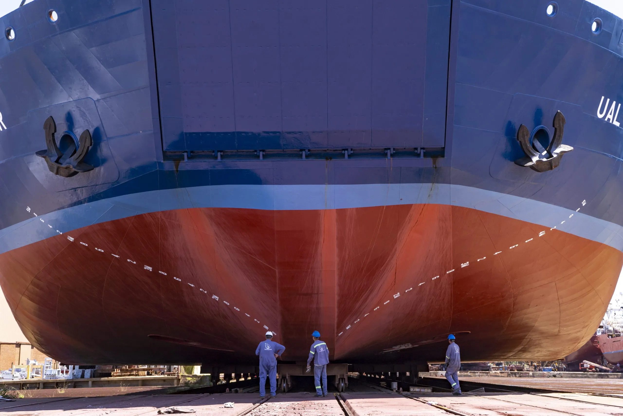 Tandanor acumula 11 meses de deuda con pymes navales y retrasa proyectos clave de la Armada