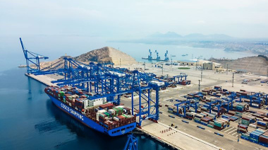 Cosco Shipping lanza una nueva ruta directa entre China y el nuevo puerto Chancay