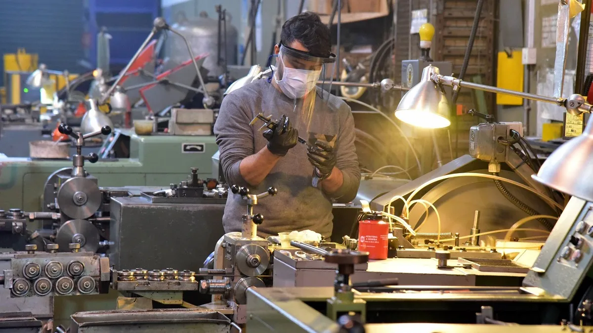 El desempeño de la producción industrial argentina muestra signos de desaceleración en agosto