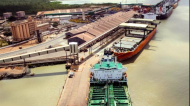 El Puerto de Itaqui recibe por primera vez a un petrolero propulsado por GNL