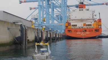 El Puerto de Rotterdam, pionero en la navegación autónoma con un buque no tripulado